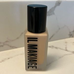 IL Makiage Woke Up Like This Foundation *Shade 35